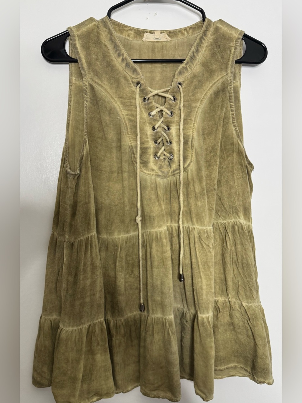 entro Olive Lace-Up Tiered Sleeveless Tunic flowy boho babydoll grunge sz MD